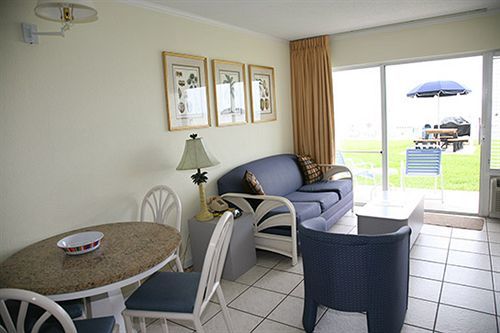 Traders Inn Beach Club Ормънд Бийч Екстериор снимка